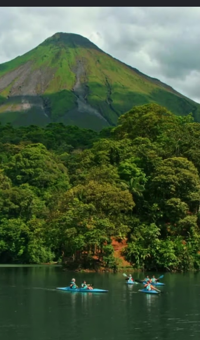 Kayaking with Arenal Volcano in the background