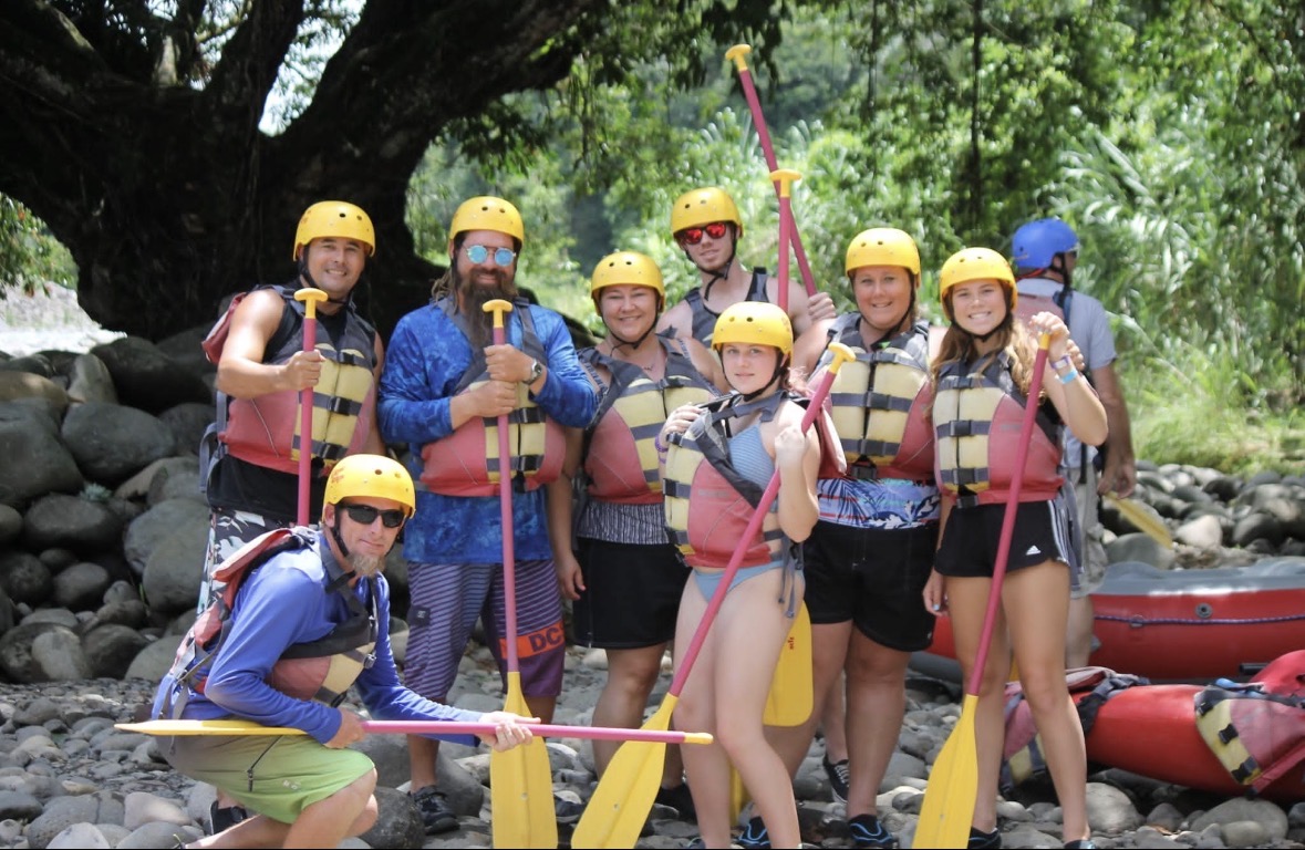 Rafting group ready to paddle